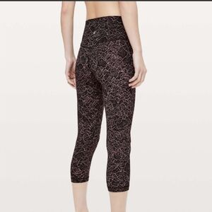 Lululemon Align Crop *21" Lacescape Spanish Rose Black